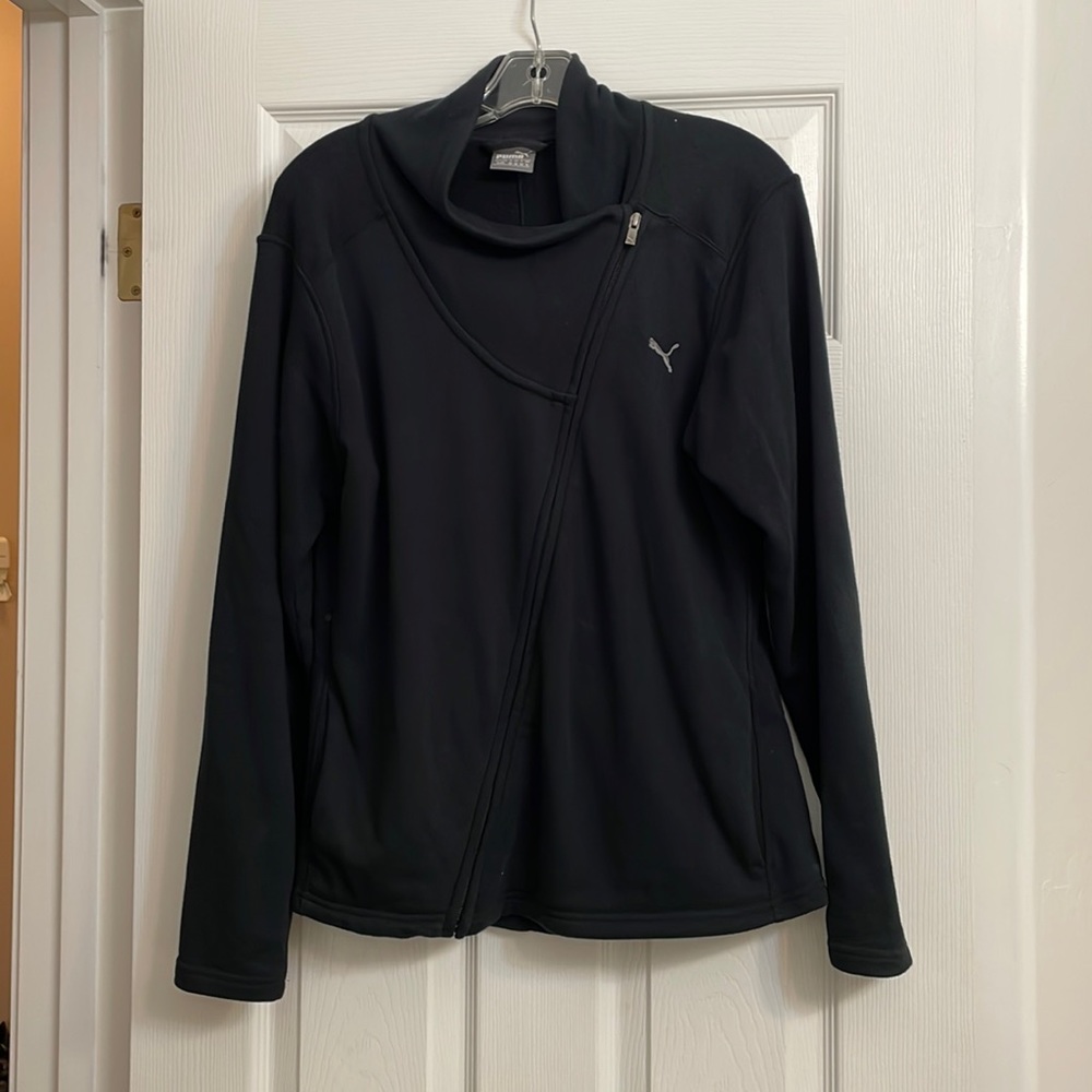 Cute Puma knit jacket! Worn just a few times